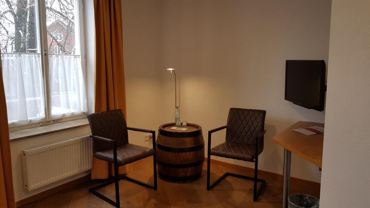 Braustueble Und Hotel Zur Post Вайлер-Зіммерберг Екстер'єр фото